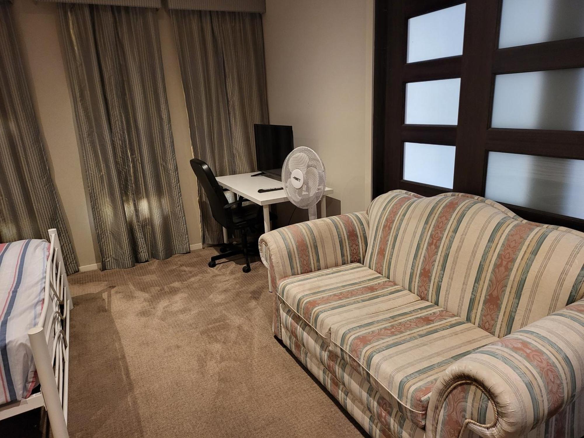 Lucky House Hotel Point Cook Ngoại thất bức ảnh